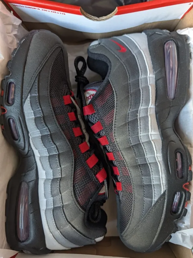 Nike Air Max 95 Liverpool UK 9.5 LFC City Pack 110 AM95 - Same day fast ship