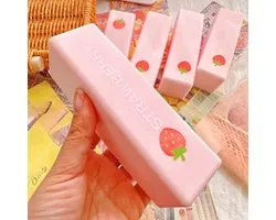 Bâton de beurre squishy - Speelgoed de compression à remontée lente - Fidget toy alimentaire réaliste - Ballon anti-stress pour soulagement du stress - Cadeau amusant et party favor - Fraise