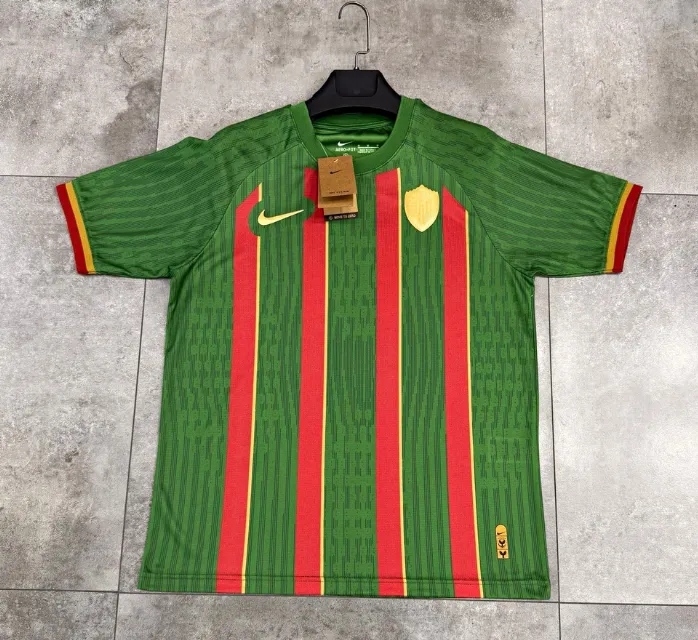 Nike Aero-Fit Dri-FIT Fußball-Trikot Kurzarm Größe S-M-L-XL-XXL Grün Rot Gold