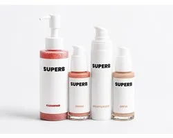 SUPERB The SUPERB 4 - Coffret de soins complet pour tous les types de peau - Cleanser, Peptide Serum, Moisturizer & SPF 30 minéral - 4 pièces