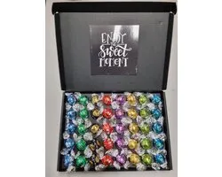Chocolade Ballen Proeverij Pakket Groot | 40 stuks Lindt chocolade met Mystery Card 'Enjoy the sweet Moment' met persoonlijke (video)boodschap | Chocoladepakket | Feestdagen box | Chocolade cadeau | Valentijnsdag | Verjaardag | Moederdag | Vaderdag