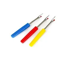 Blauw rood geel tornmesjes set 3 delig unisex naai hulpmiddel met ergonomisch handvat voor naden uithalen draad verwijderen en handwerk projecten