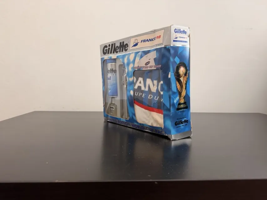 Gillette Sensor World Cup Limited Edition Gift Pack France 98 Razor Set T-Shirt