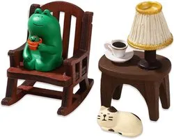 BOXOB 4pcs Miniature Figurines, Cute Frog and Cat Figurines Mini Resin Figurine for Home Office Decoration Collectible Gifts