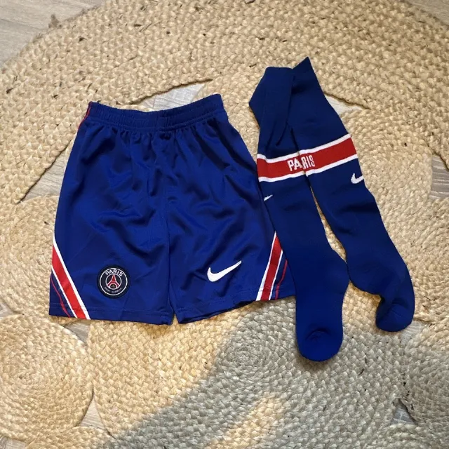 Nike Ensemble short + chaussettes Paris Saint-Germain PSG Bleu Rouge Blanc