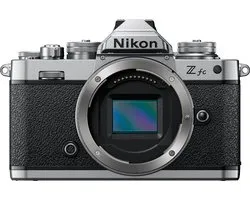 Nikon 21.51 MP, CMOS, DX, 5568x3712, SD/SDHC/SDXC, TTL, HDR, 4K UHD 30 fps, USB C, HDMI D, Wi-Fi, Bluetooth, Li-Ion, 134.5x93.5x43.5 mm