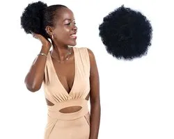 Postiche afro noire de 20 cm - Extension queue de cheval bouclée synthétique avec cordon de serrage et deux pinces pour femme - Chignon bouclé crépu Peruk