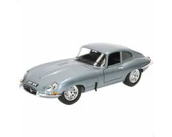 Bburago Jaguar E-Type Coupe 1961 1:18