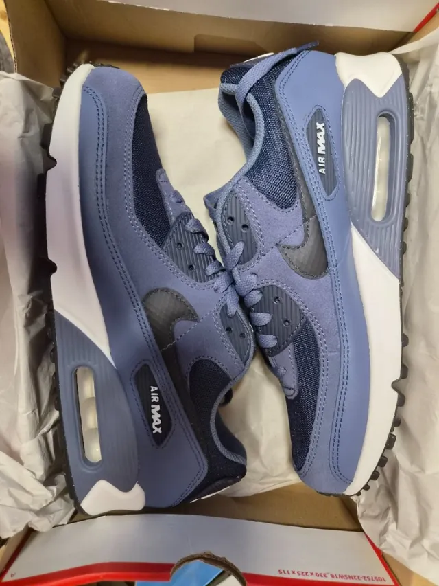 Nike Air Max 90 Diffused Blue Obsidian EU 42 Neu OVP FD0664-400