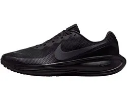 Nike revolution 8 in de kleur zwart.