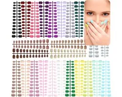 576 Pcs Short Artificial Nails for Kids, EBANKU Kids Short Square Glossy Print on Nails with 120 Pieces Nail Glue Tabs, 24 Colours Artificial Nail Tips Fingernails Decoration