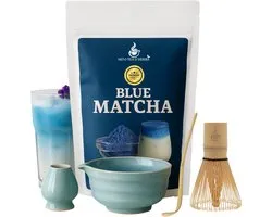 Blue Matcha Starters Kit - Matcha Latte - Kom van Keramiek - Bamboe Klopper - Garde Houder - Houten Scoop Lepel - Blue matcha 50 gram - Receptenkaart - Complete Matcha set