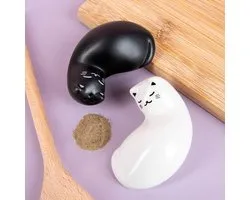Kikkerland Purrfect Salt & Pepper Shakers