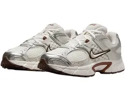 Baskets pour femmes Nike V5 RNR pour femmes