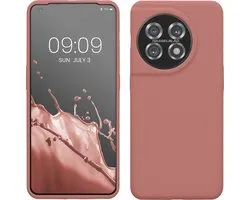 kwmobile phone case for OnePlus 11 - Coque avec revêtement en silicone - Coque pour smartphone en hiver rose