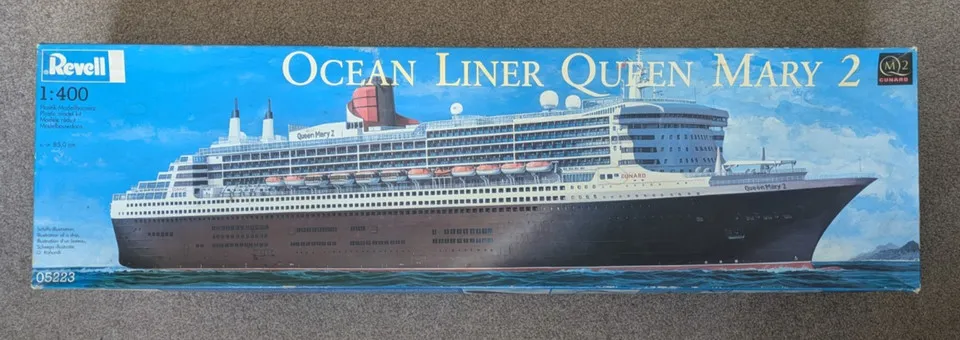 Revell 1/400 Scale 05223 Queen Mary 2 Ocean Liner Large Model Kit Sealed