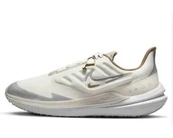 Nike Air Winflo 9 Shield pour femmes, taille 39