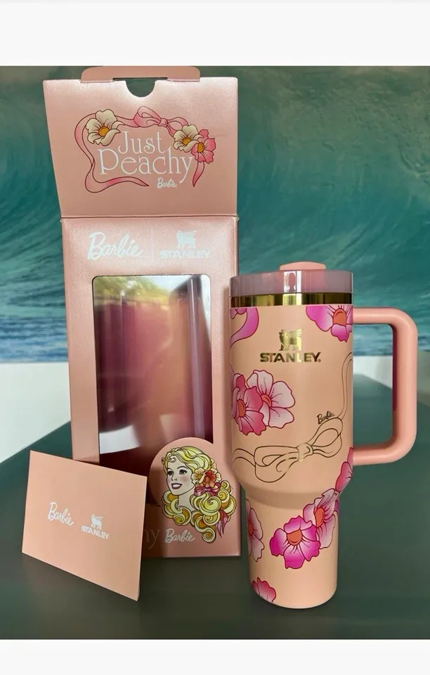 Stanley x Barbie Tumbler rosa Blumenmuster mit Griff (Just Peachy)