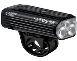 Lezyne Mega Drive 1800i Loaded Pro Kit - Fietsverlichting Set - LED fietslampen - Micro-USB Oplaadbaar - Waterdicht Fietslicht - LED Mega Drive 1800i en KTV Pro Smart - Infinite Light Power Pack - Zwart