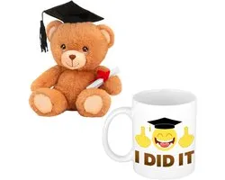 Geslaagd gefeliciteerd - cadeau koffiemok / beker - I did it - inclusief afstudeer cadeau knuffel beer - 300 ml