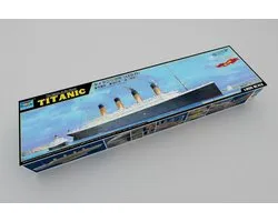 Trumpeter Modelbouwpakket Schepen - 03719 Titanic with LED lights Plastic - 1:200 - Modelbouw