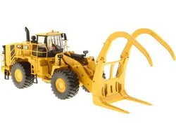 Caterpillar 988K Wheel Loader With Log Grapple - 1:50 - Diecast Masters - High Line Series