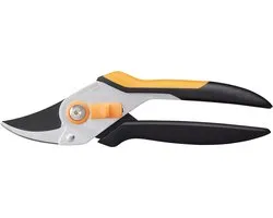 Fiskars Solid P331 snoeischaar met SoftGrip