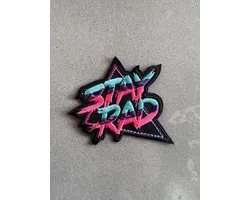Stay Rad - Roze - Roze - Meiden quote / Graffiti - Strijk Embleem Patch 4 / 5 cm [Carnaval] Strijkapplicatie - Iron On