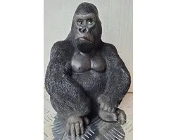 Realistische Gorilla – Zittend (Tuin) - beeld – Polystone – 36 cm Hoog
