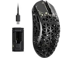 ATTACK SHARK R5 Ultra - Gamingmuis - Koolstofvezel Behuizing - 39g Ultralicht - HyperSpeed Draadloos - 2.4G / Bluetooth / USB-C Bedraad - PAW3950MAX Sensor - 8000Hz Pollingsnelheid - 42.000 DPI - Windows & Mac - Zwart