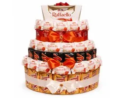 Gâteau de Bonbons Handgemaakt avec KitKat, Mars, Twix & Raffaello – 4 Étages