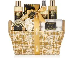 BRUBAKER Cosmetics Bad en Body Set - Vanille Mint Geur - Cadeautip Vrouw - Cadeau Idee - 14-delige Cadeauset in mand - Cadeau - Bodylotion - douchegel - Moederdag Cadeautje