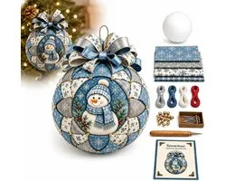 DIY Patchwork Set - 17cm - DIY kerstbal - Fabric Art Kit - Stoffen Patchwork Knutselset - DIY Handwerkset - Patchwork kerstbal - Kerstcadeaus - Ontspannend - Kerstcadeau - Kerstboomdecoratie - Incl Instructies - Voor Volwassenen en Beginners - Blauw