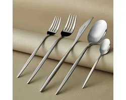 Ensemble de couverts 60 pièces Karaca Lizbon pour 12 personnes