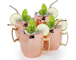 KitchenBrothers Moscow Mule Cups - avec Pailles en acier inoxydable - Set de 4 pièces - Plaqué cuivre - 500 ML