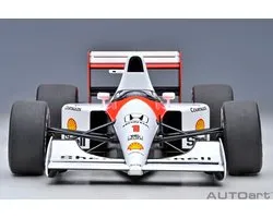 AUTOart 1/18 McLaren Honda MP4/6 - 1991 #1 Ayrton Senna, sans logo McLaren , avec décalcomanies Marlboro