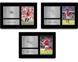 HWC Trading A4 Saka, Odegaard & Martinelli Collection of 3 Geschenken Afgedrukt Gesigneerde Handtekening Foto Voor Voetbalfans En Voetbalsupporters - A4