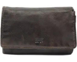 Bear Design Flappie Portemonnee CL15572 - Brown – Van leer – Bear Design Flappie CL15572 is een leren portemonnee met overslag voor wie graag veel pasjes en contant geld overzichtelijk bewaart