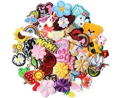 AXEN 60 Pièces Patchs en Fer Brodés Accessoires de DIY , Patchs Décoratifs Assortis Au Hasard, Appliques de Couture Mignonnes pour Vestes, Chapeaux, Sacs à Dos, Jeans, Paquet de 60 Pièces