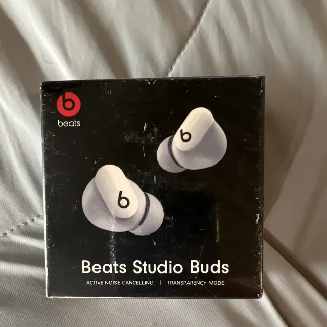 Beats Studio Buds True Wireless Noise Cancelling Earbuds White