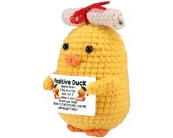 Positive Graduation Duck with Inspirational Card, 8cm Hand Knitted Emotional Crochet Duck Supporting Doll Positive Crochet Animals for Graduates Friends Colleagues Home Office Decoration