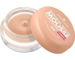 essence Natural Matte Mousse Foundation 04 16 gr