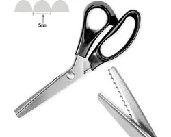 Professionele Kartelschaar Kleermakersschaar - Golven - StofSchaar 24 CM - Duurzaam Stoffenschaar / Stofschaar - Geschikt voor Stof / denim / Leer / Schaar Kartels Zig Zag schaar - Coupeuseschaar kledingschaar -