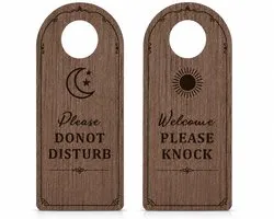 Niet storen deurhanger hotel – walnoot hout – luxe premium design – Please Do Not Disturb / Welcome Please Knock – 215 x 90 x 5,5 mm – hotelkamer deurhanger hout – dubbelzijdig signaalbord