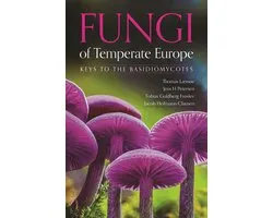 Fungi of Temperate Europe
