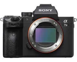 Sony α 7 III MILC 24,2 MP Exmor R CMOS 6000 x 4000 Pixels Zwart