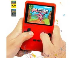 Retro Gaming Silvergear® Retro Game Console met 240 Arcade Games - Handheld Spelcomputer voor Kinderen - 8BT Kleurenscherm - Geen Wifi of Downloads Nodig - Reisspelcomputer voor Auto en Vakantie - Instelbaar Volume - Rood - Cadeau voor 6, 7, 8, 9, 10+ Jaar