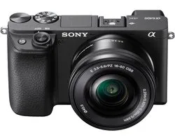 Sony A6400 + 16-50mm lens - APS-C Systeemcamera – Zwart
