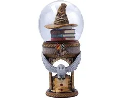 Harry Potter - First day at Hogwarts - sneeuwbol (Nemesis Now)