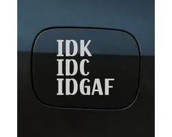 Bumpersticker - IDK IDC IDGAF - 14x14 - Licht Grijs
